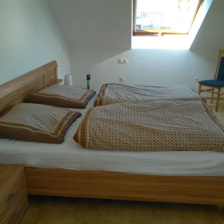 Kuepfer Apartment *